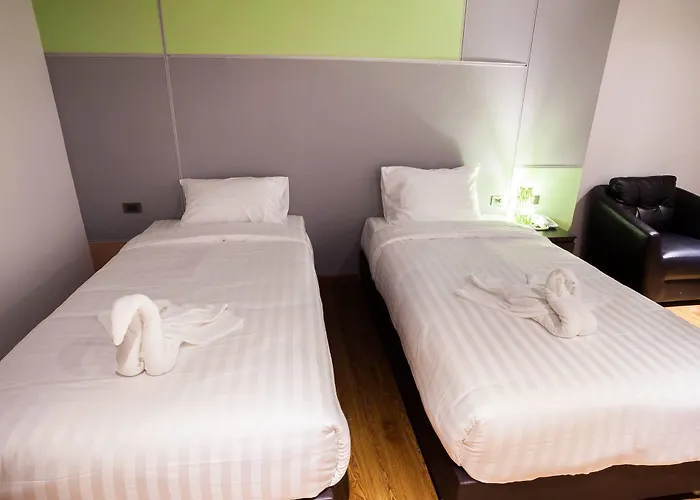 Admire Thonburi Hotel