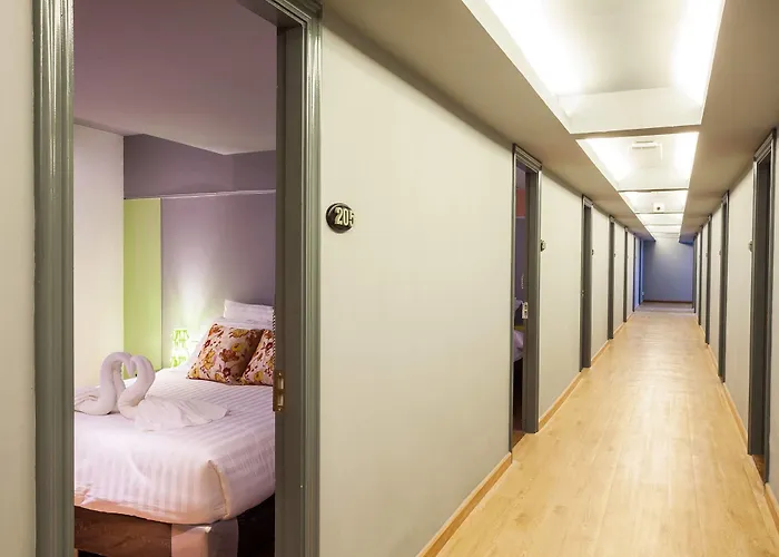 Admire Thonburi Hotel