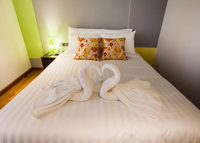 Hotel Admire Thonburi 3*