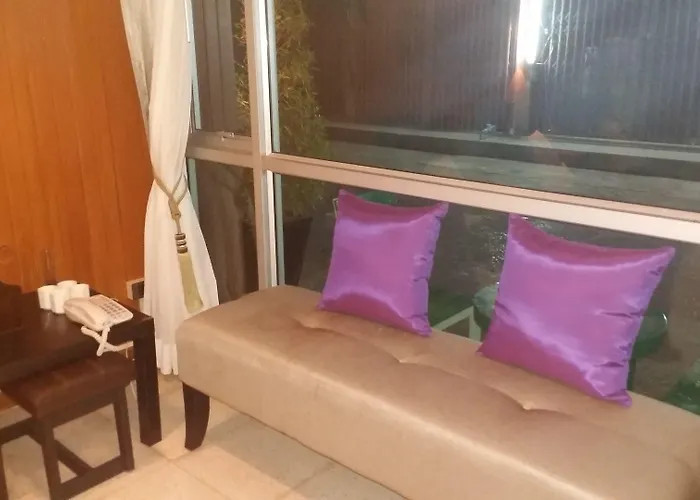 Hotel Admire Thonburi