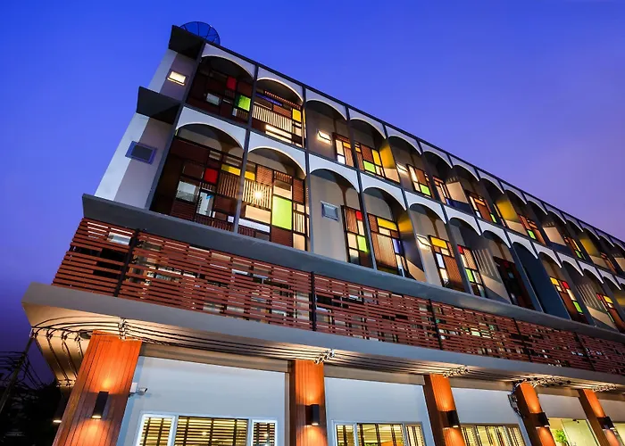 Admire Thonburi Hotel