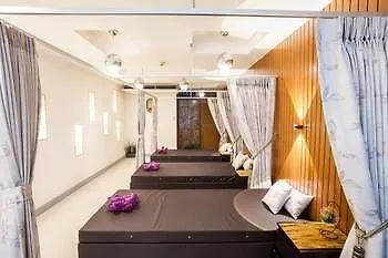 Hotel Admire Thonburi 3*