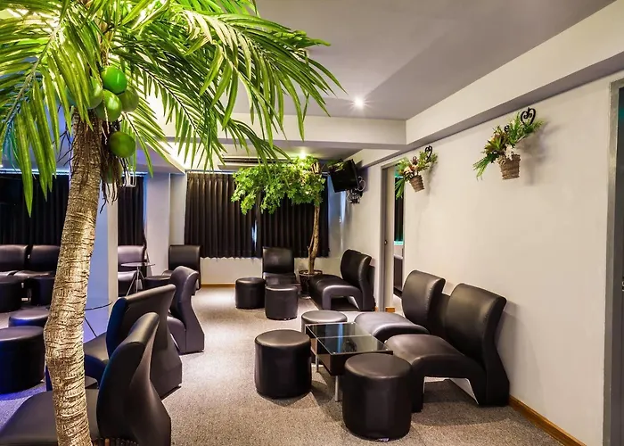 Hotel Admire Thonburi 3*